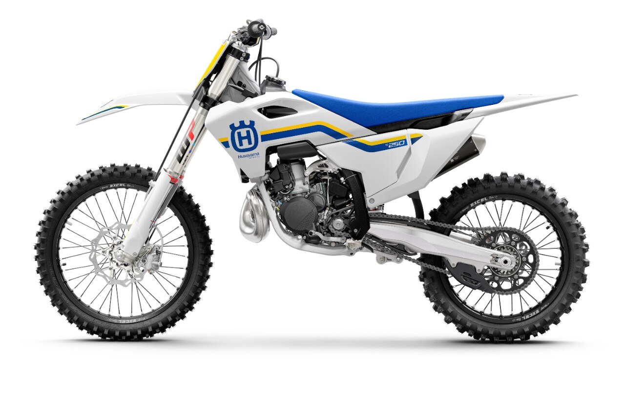 Husqvarna presenta la gamma 2023 in versione “Heritage” 